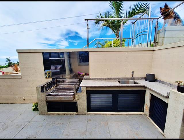 3 BEDROOM HOUSE FOR SALE IN SHELLY BEACH